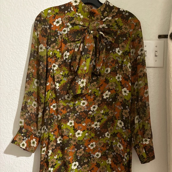 Floral dress - Picture 1 of 3